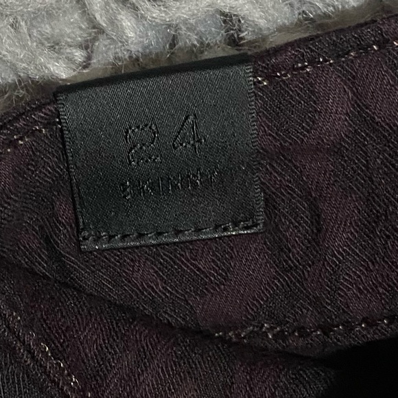 Vince Skinny Stretch Textured Mulberry Pants 24 - Picture 5 of 6